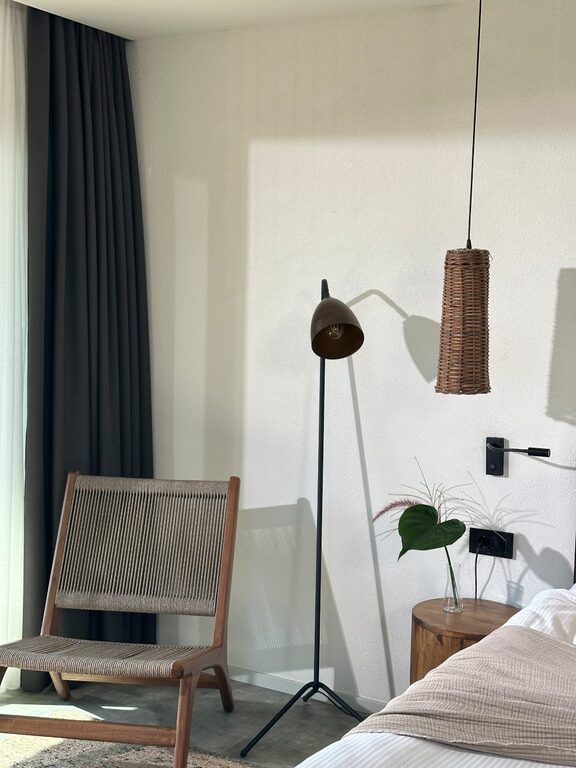 Tips for Choosing Calm Colors to Create a Peaceful Home